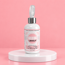 Load image into Gallery viewer, BIKINI PETALS PRE &amp; POST WAXING KIT
