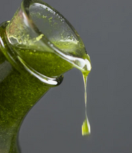 Load image into Gallery viewer, THE INGROWN POTION No.2  INTENSIVE TAMANU OIL BLEND
